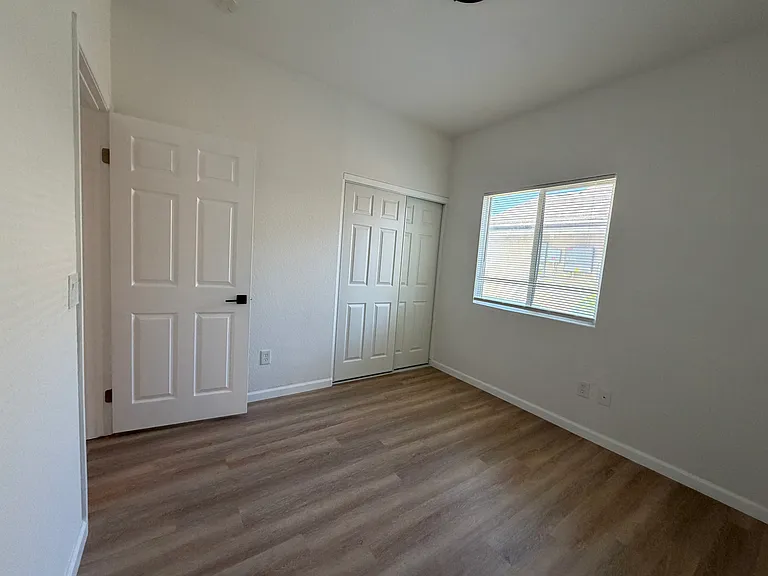 2304 Morningside Ave — Photo 12