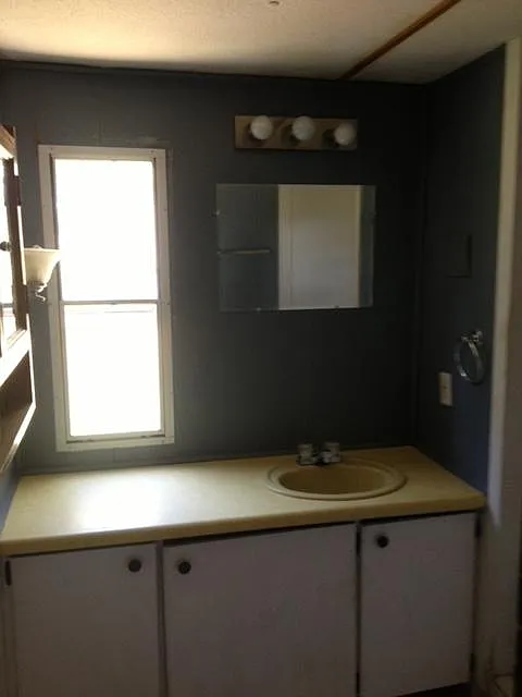 2 bed, 1200 sqft, $800 — Photo 4