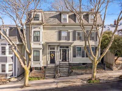 8 G St, South Boston, MA, 02127