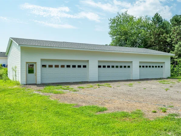 2400 Stanton Ave, Des Moines, IA 50321