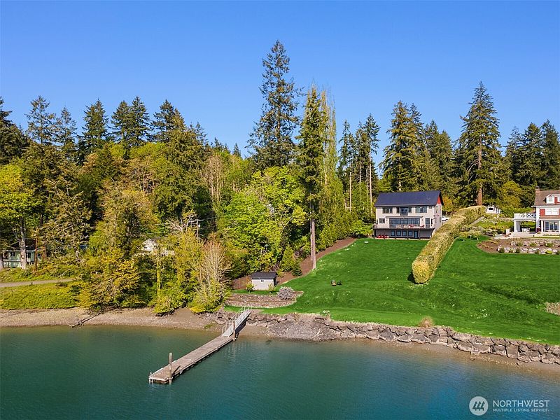 3rd image of 6783 NE Bergman Road