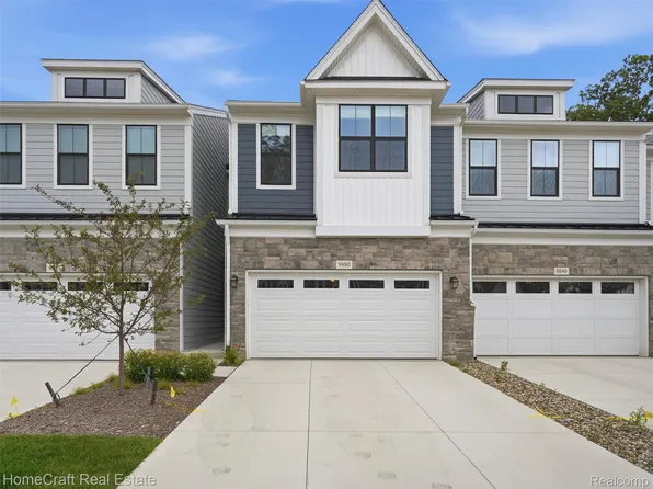 9880 Firwood Dr, Plymouth, MI 48170