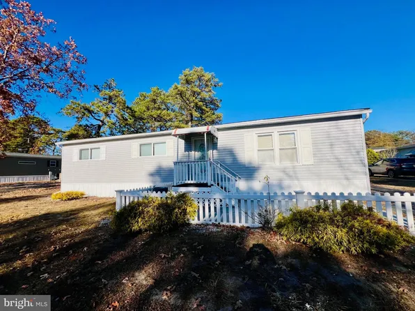 121 Woodchuck Pkwy, Manchester Township, NJ 08759