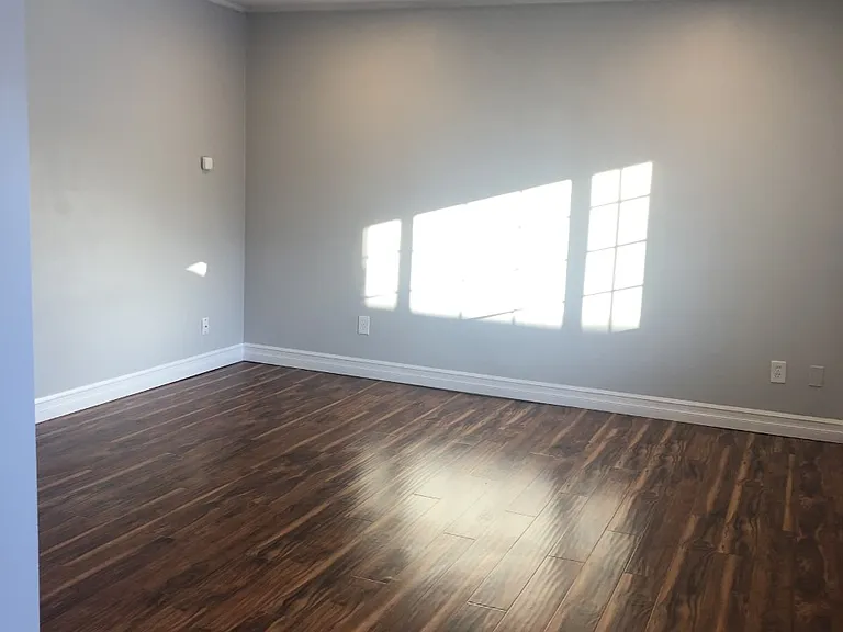 1003 Hilldale Dr #1003 — Photo 6
