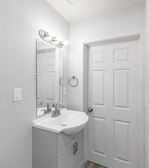 1738 Harrisburg Rd NE — Photo 11
