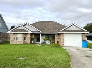 330 Evelyn Dr, Luling, LA 70070