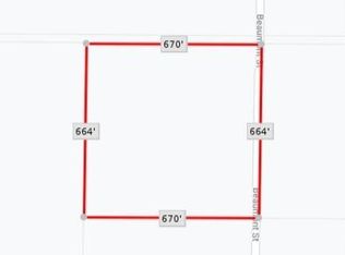 Beaumont St, Lucerne valley, CA 92356