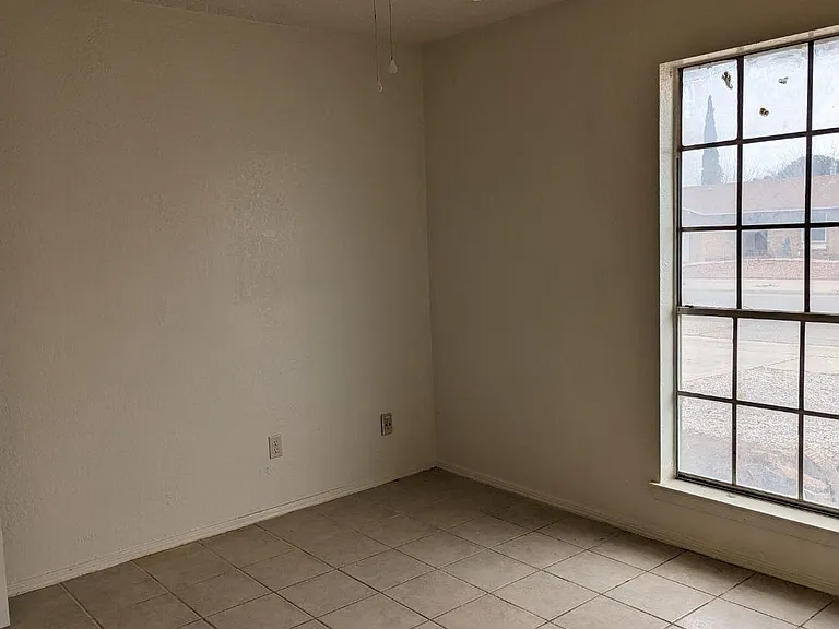 3421 Tascosa St — Photo 7