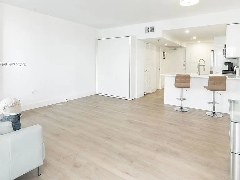 10275 Collins Ave #1502 — Photo 19