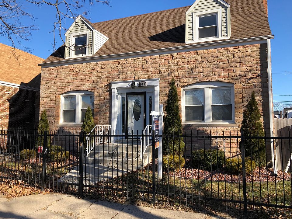 1st image of 9051 S May St