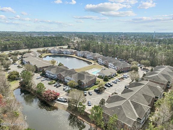 5th image of 4413 Jay Bird Circle Unit 204