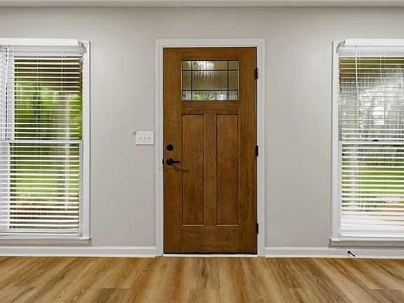4th image of 1200 Lee Road 279