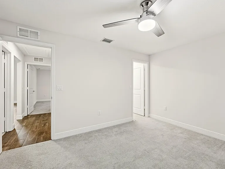 1692 SW Alvaton Ave — Photo 26