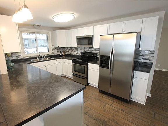 3rd image of 5520 Edlou Pl