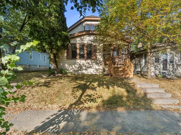 2221 South 78th STREET, West Allis, WI 53219