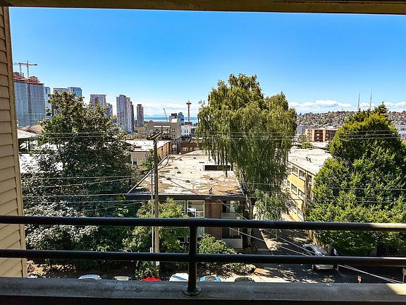 5th image of 607 E Harrison St APT 402