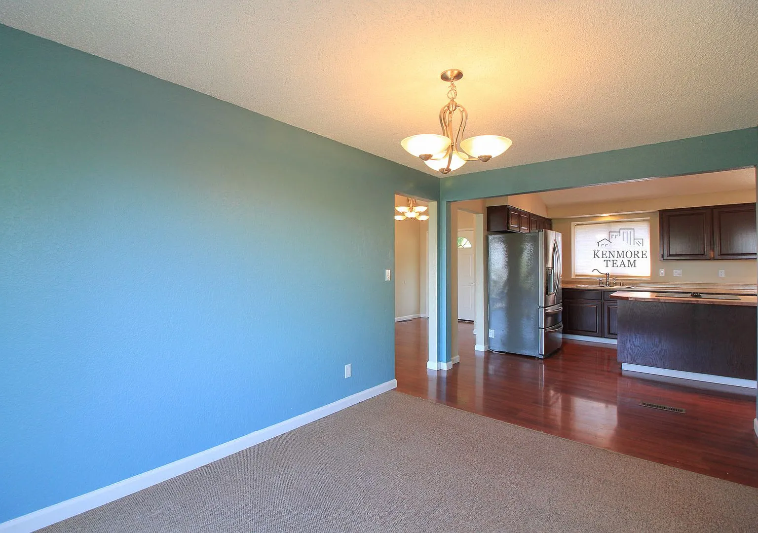 5 Bedroom, 3 Bath Home in Kennewick — Photo 4