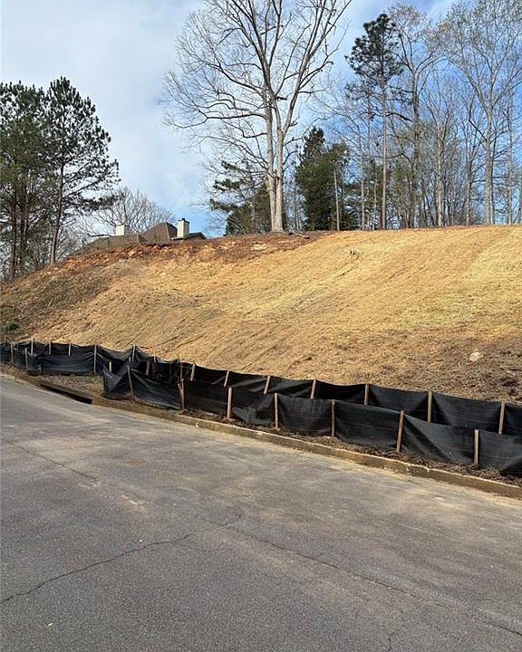 1st image of 9448 Woodlawn Dr #92