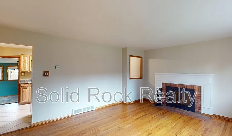 2527 Mount Vernon St — Photo 6