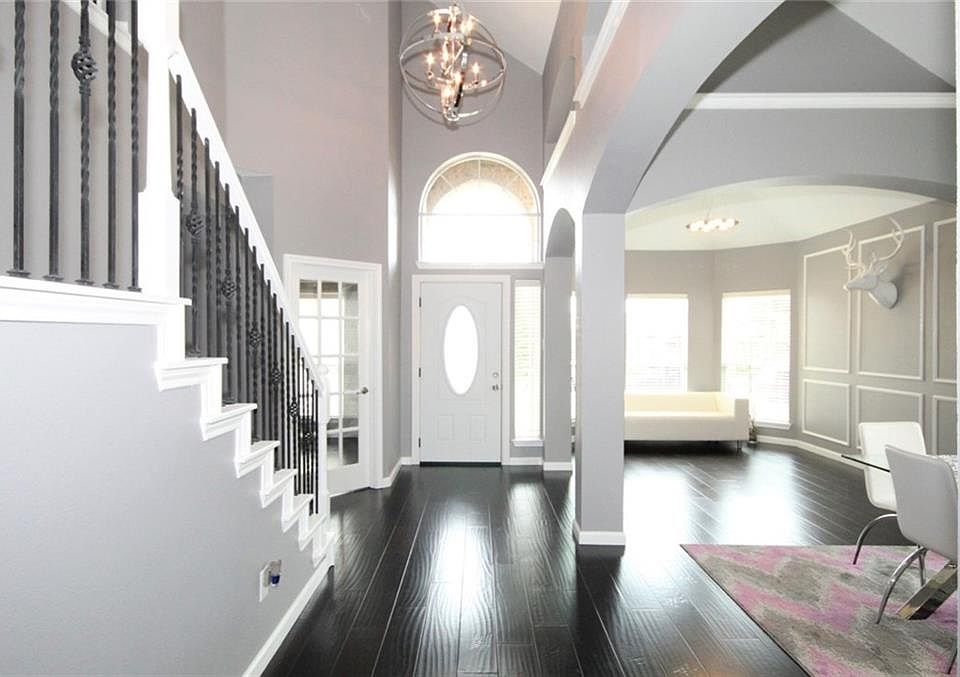 1st image of 2125 Trickling Creek Dr