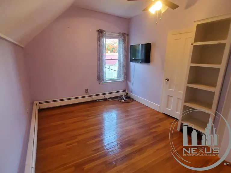 114 Circular St #AP3 — Photo 17