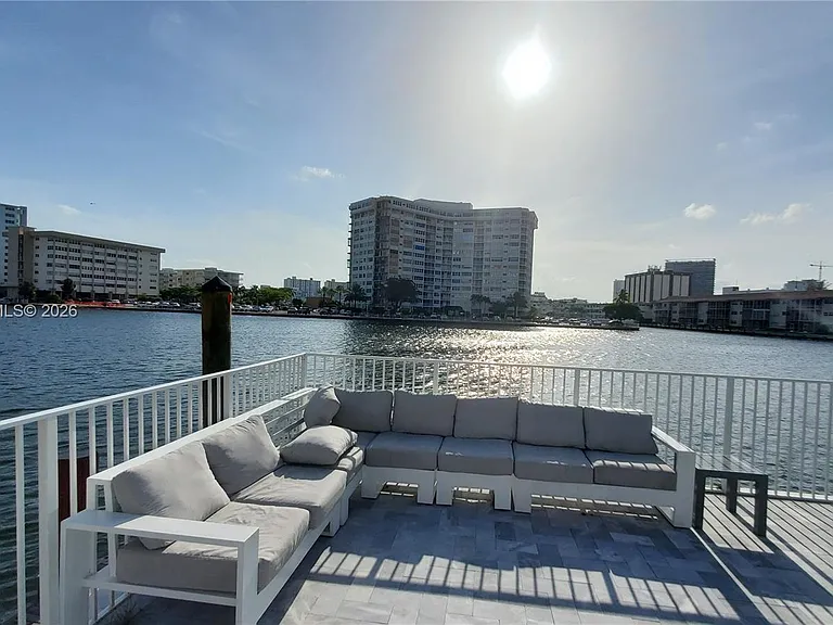 1849 S Ocean Dr #505 — Photo 16