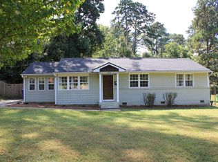 306 Robin Hood Dr, Raleigh, NC 27604