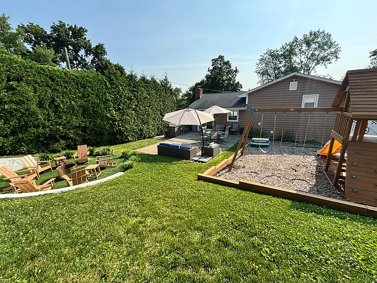 120 Pilgrim Dr — Photo 37