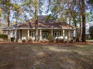 212 Timberton Dr, Hattiesburg, MS 39401