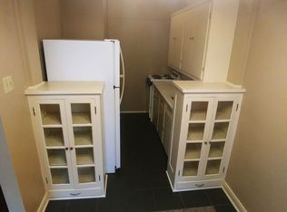 825 Edgewater Ave APT F, Fort Wayne, IN 46805