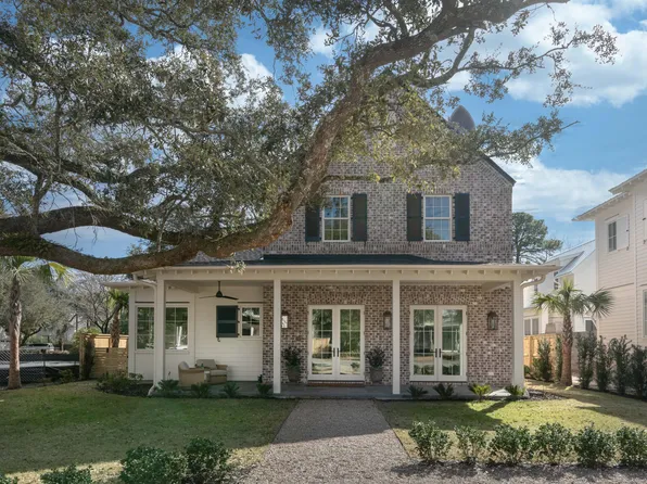 753 Winthrop St, Mount Pleasant, SC 29464