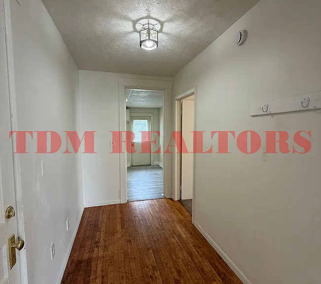 419 Clinton St #421 — Photo 2