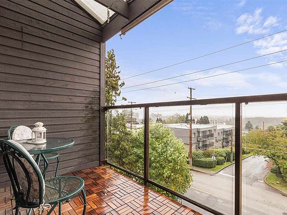 3rd image of 315 10th St #303