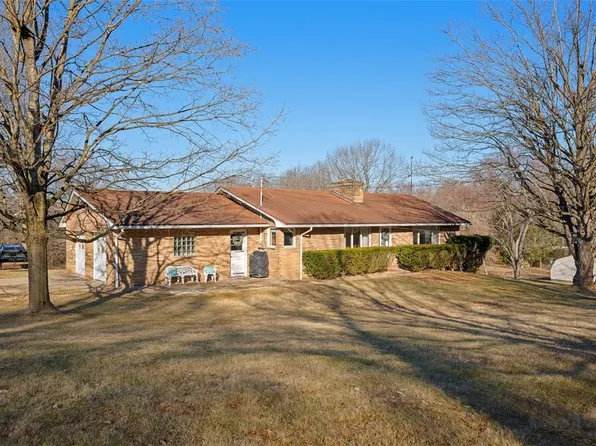 354 Golden Grove Rd, Baden, PA 15005