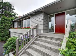 594 S Marion Ave, Seaside, OR