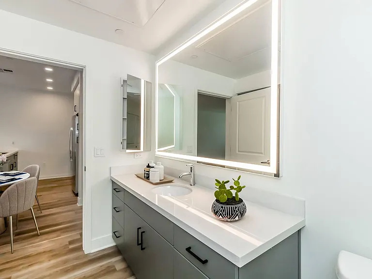 Onyx Uptown PHX — Photo 87