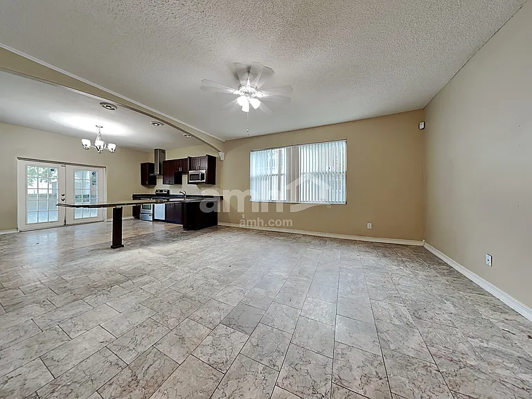 11542 Wellman Dr — Photo 6