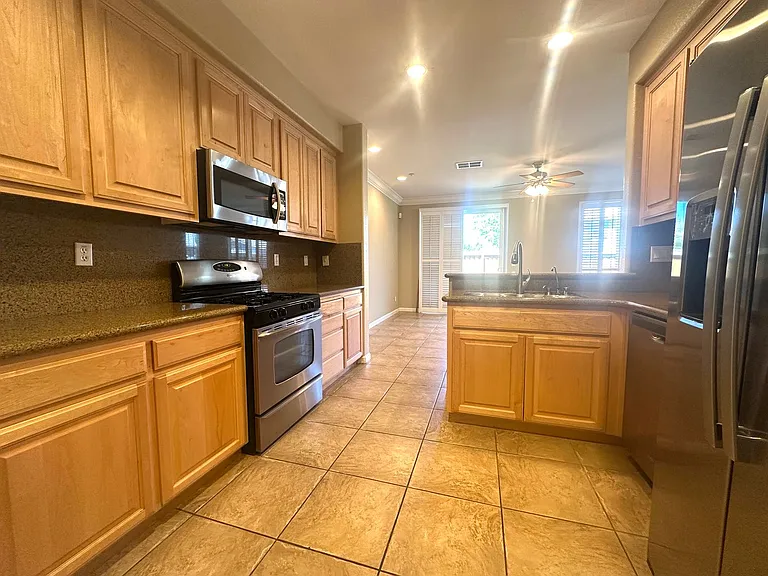 1377 Reagan Way — Photo 6