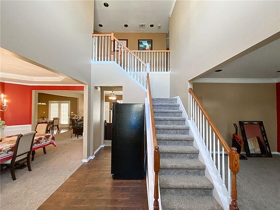 2nd image of 1638 Broomfield Way
