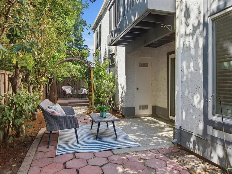 577 E Taylor Ave #C — Photo 11