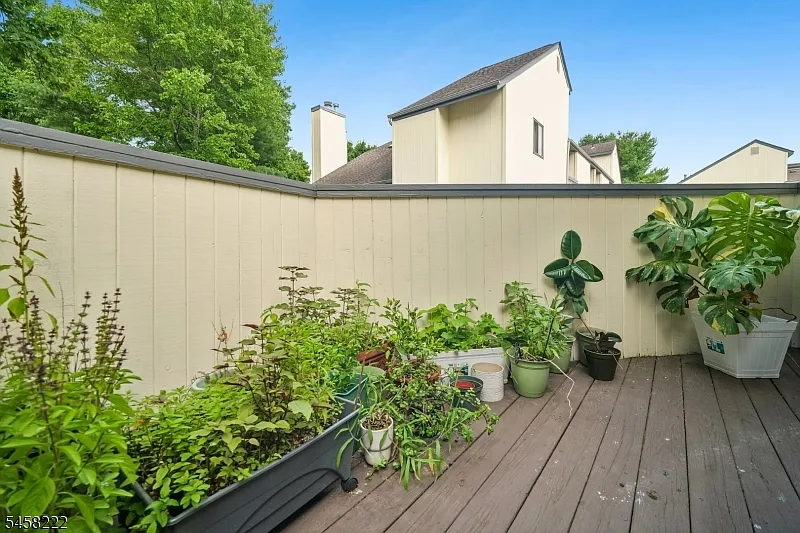 2 bed, 2.5 bath, $3,600 — Photo 4
