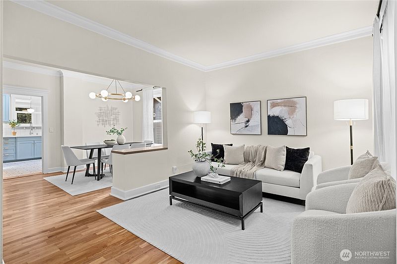 5th image of 324 27th Avenue E