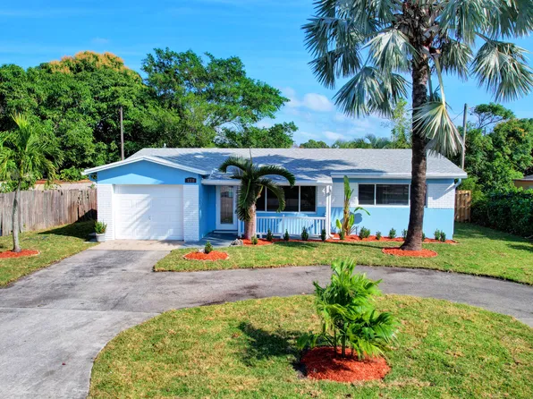 212 SW 4th Street W, Boynton Beach, FL 33435