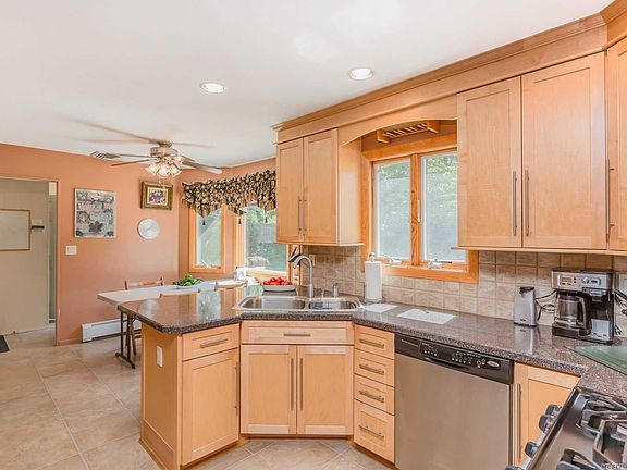 4th image of 54 Lefferts Ave