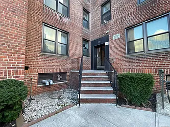 11-41 Mcbride Street