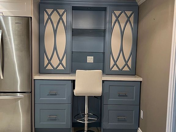 5th image of 225 Davenport Rd #511