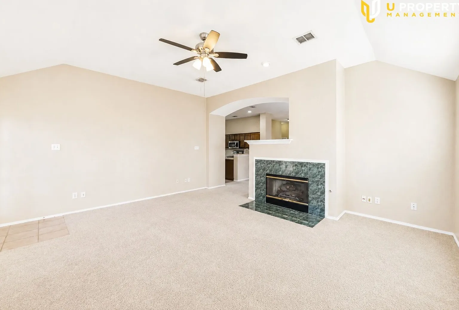 Cozy Home in Frisco! — Photo 3