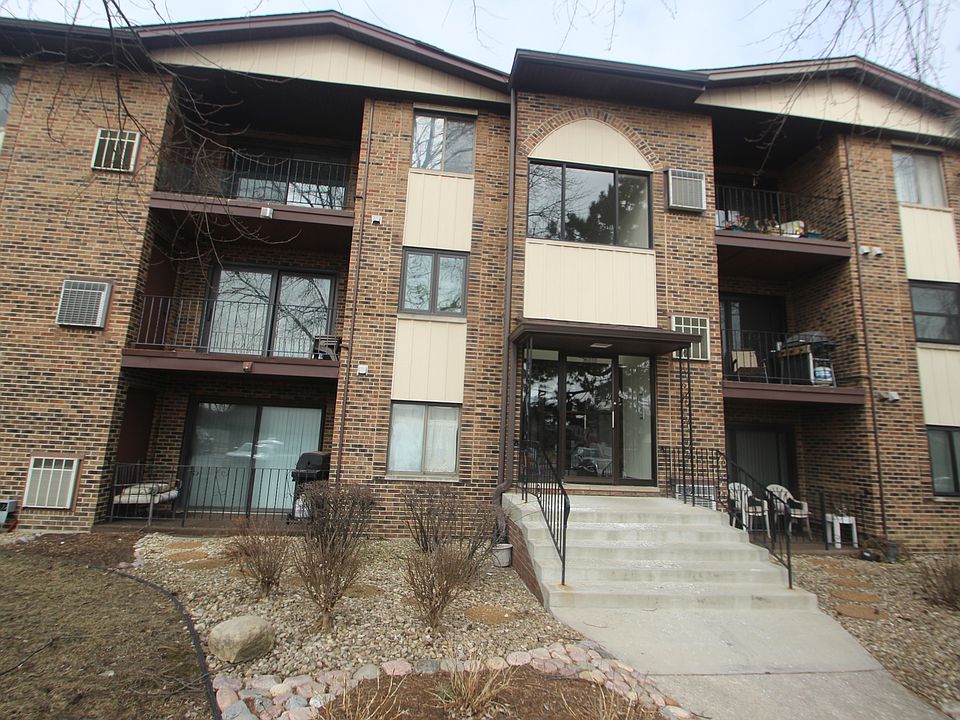 1st image of 14033 S Laramie Ave #424