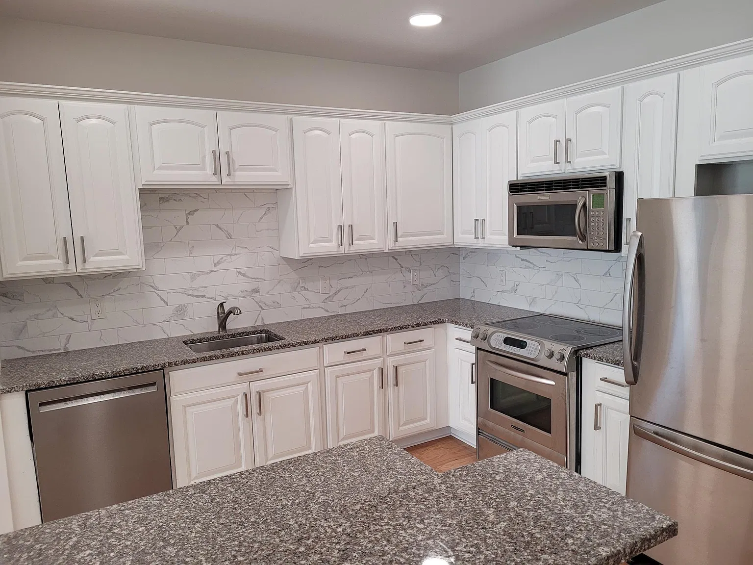 2 bed, 1386 sqft, $5,000 — Photo 1