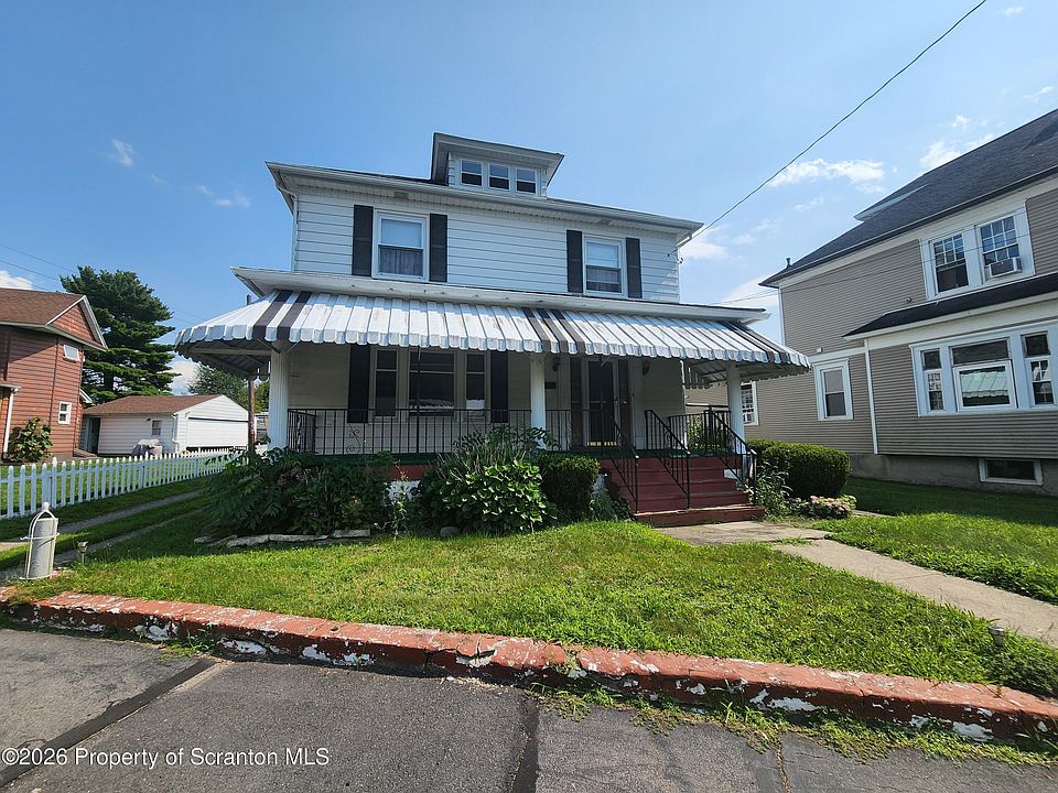 1st image of 226 Church St